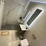 Lejlighed Joanna & Arya Engomi Apts
