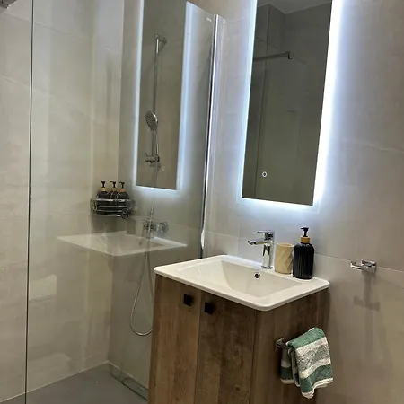 Joanna & Arya Engomi Apts Apartamento Nicósia