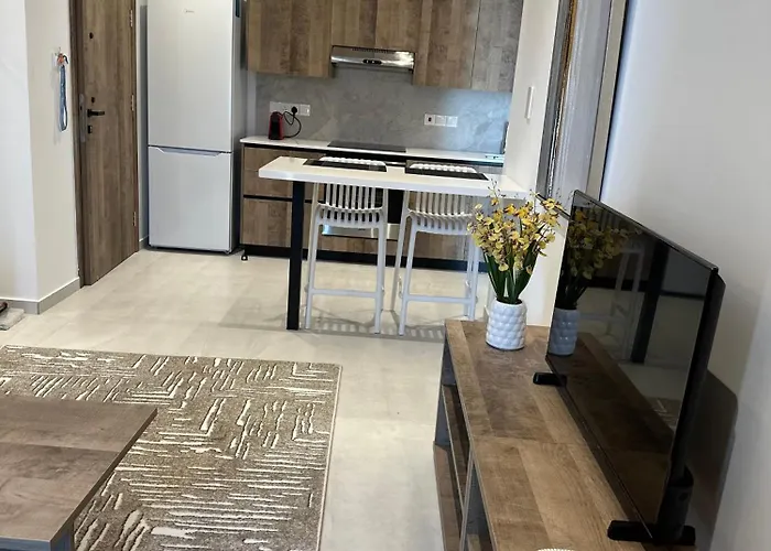 Joanna & Arya Engomi Apts Λευκωσία