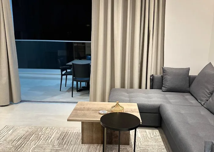 Joanna & Arya Engomi Apts Διαμέρισμα